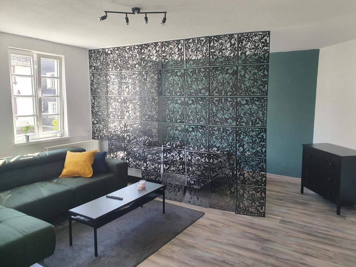 Gemuetliche Wohnung *Zentral* *Netflix* *Parkplatz* Bad Laasphe Bagian luar foto